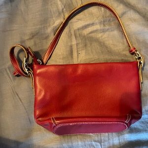 vintage red hand bag